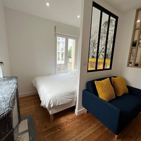 Studio Au Coeur De Caen-Renove Apartment Екстериор снимка