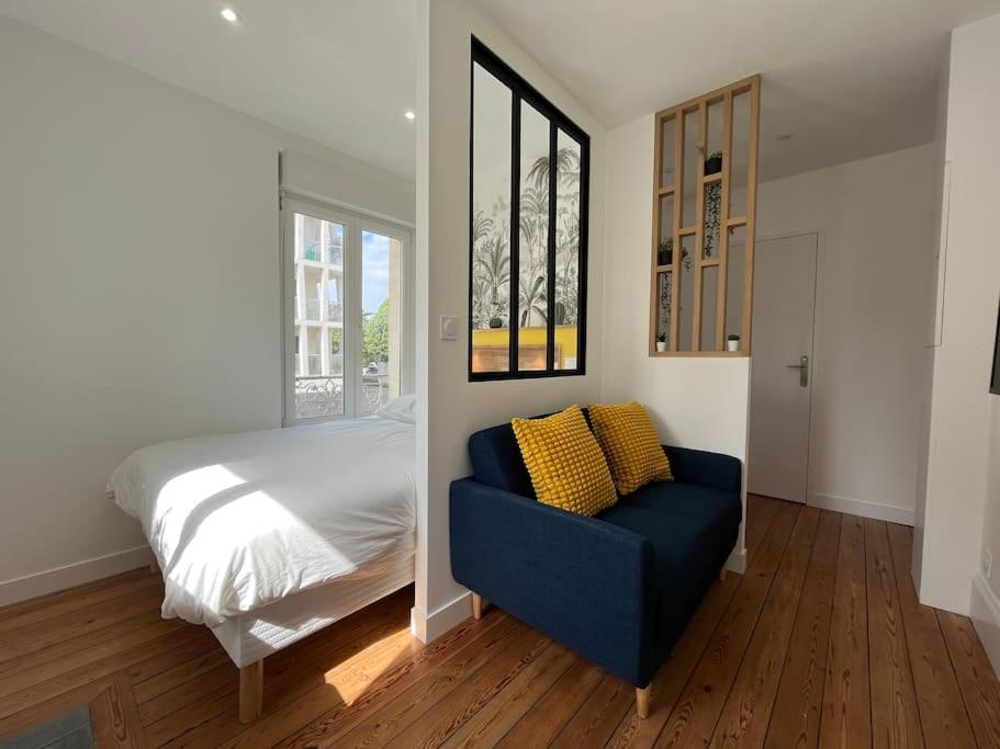 Studio Au Coeur De Caen-Renove Apartment Екстериор снимка